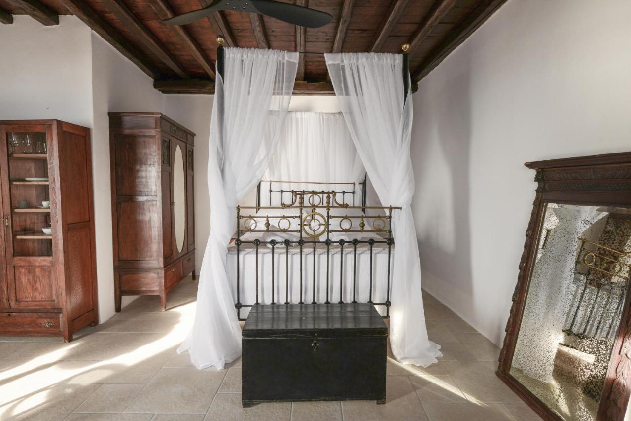 Castrum Traditional Sunset Suites Plaka  Экстерьер фото
