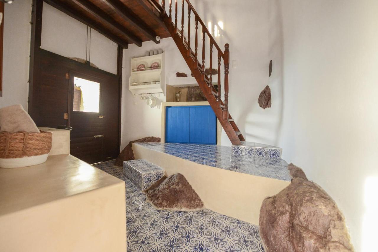 Castrum Traditional Sunset Suites Plaka  Экстерьер фото