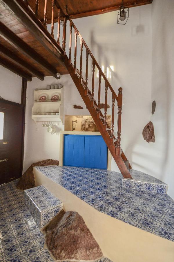 Castrum Traditional Sunset Suites Plaka  Экстерьер фото