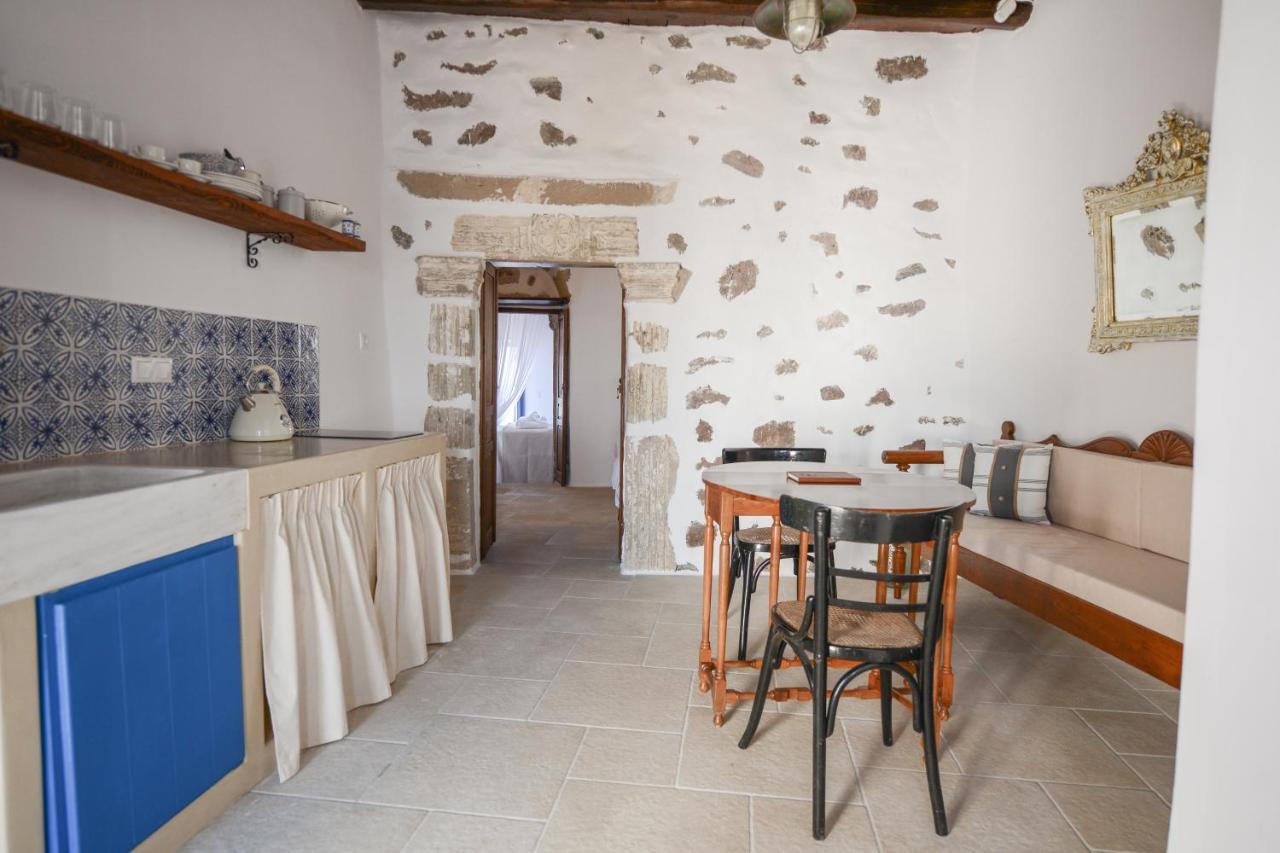 Castrum Traditional Sunset Suites Plaka  Экстерьер фото