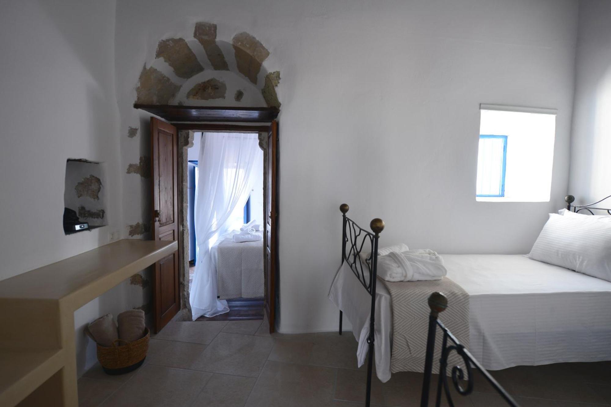 Castrum Traditional Sunset Suites Plaka  Экстерьер фото